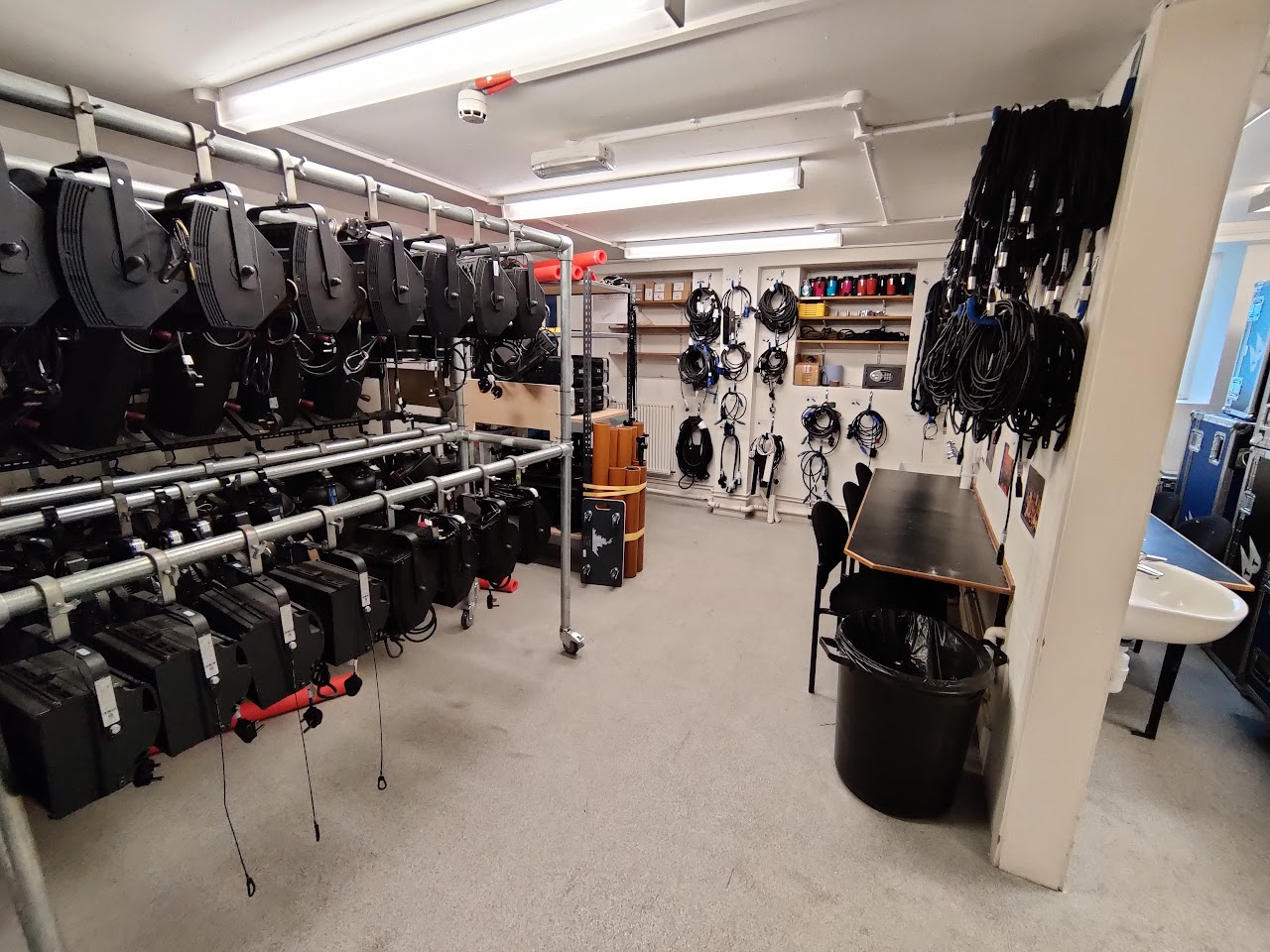 Dixon Drama Studio Dressing Room B